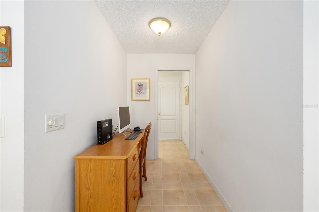 Active With Contract: $335,000 (3 beds, 2 baths, 1785 Square Feet)