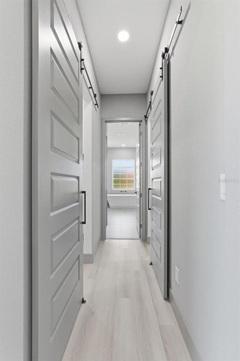 For Sale: $600,000 (3 beds, 3 baths, 2093 Square Feet)