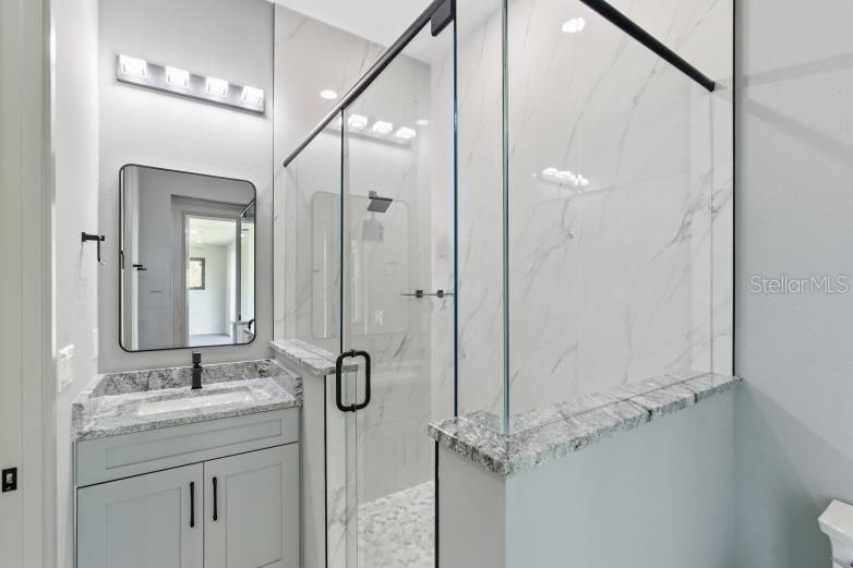 For Sale: $600,000 (3 beds, 3 baths, 2093 Square Feet)