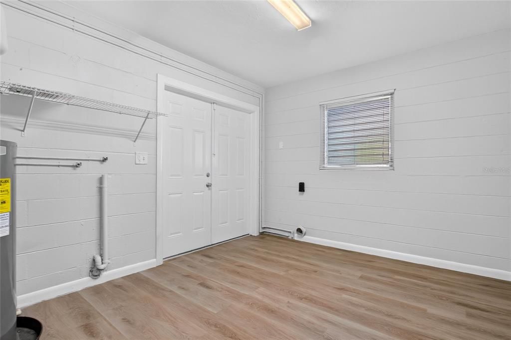 Activo con contrato: $395,000 (3 camas, 2 baños, 1268 Pies cuadrados)