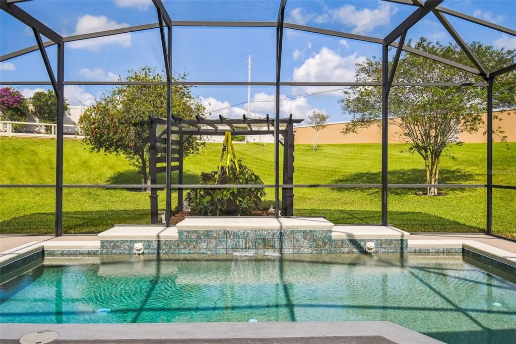 For Sale: $575,000 (3 beds, 3 baths, 2736 Square Feet)