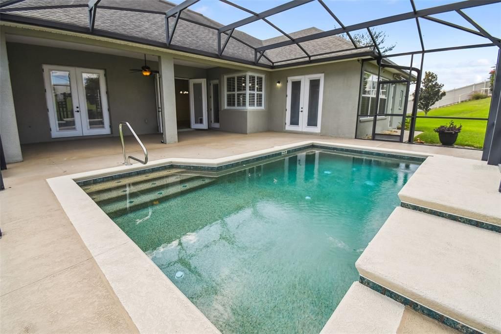 For Sale: $575,000 (3 beds, 3 baths, 2736 Square Feet)