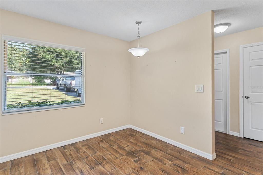 Activo con contrato: $189,000 (2 camas, 2 baños, 922 Pies cuadrados)