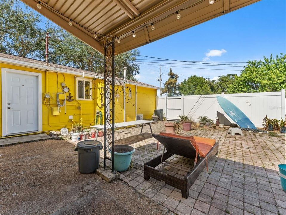 For Sale: $369,900 (4 beds, 2 baths, 1384 Square Feet)