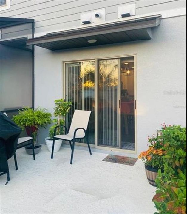 出租: $2,200 (3 贝兹, 2 浴室, 1490 平方英尺)