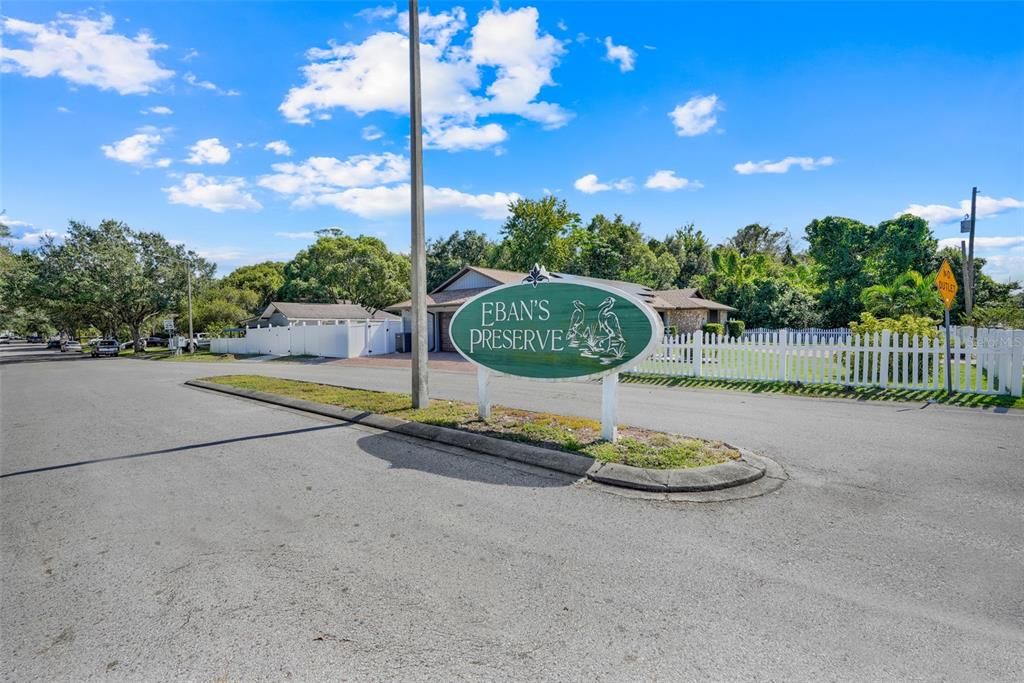 Active With Contract: $335,000 (3 beds, 2 baths, 1429 Square Feet)