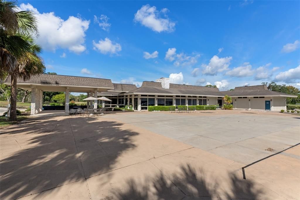 For Sale: $165,000 (2 beds, 2 baths, 1410 Square Feet)