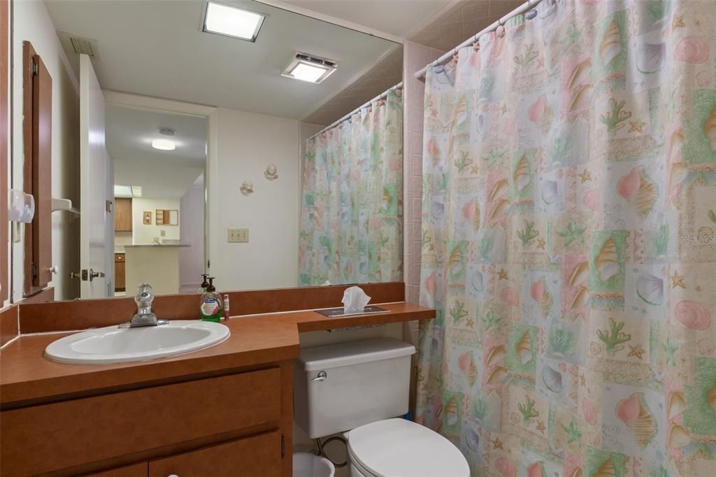 For Sale: $165,000 (2 beds, 2 baths, 1410 Square Feet)