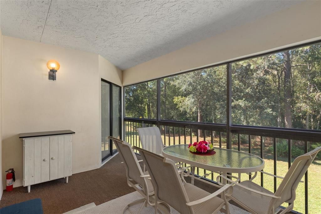 For Sale: $165,000 (2 beds, 2 baths, 1410 Square Feet)