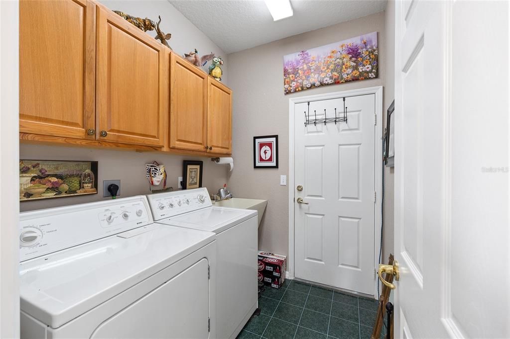 For Sale: $364,885 (3 beds, 2 baths, 2110 Square Feet)