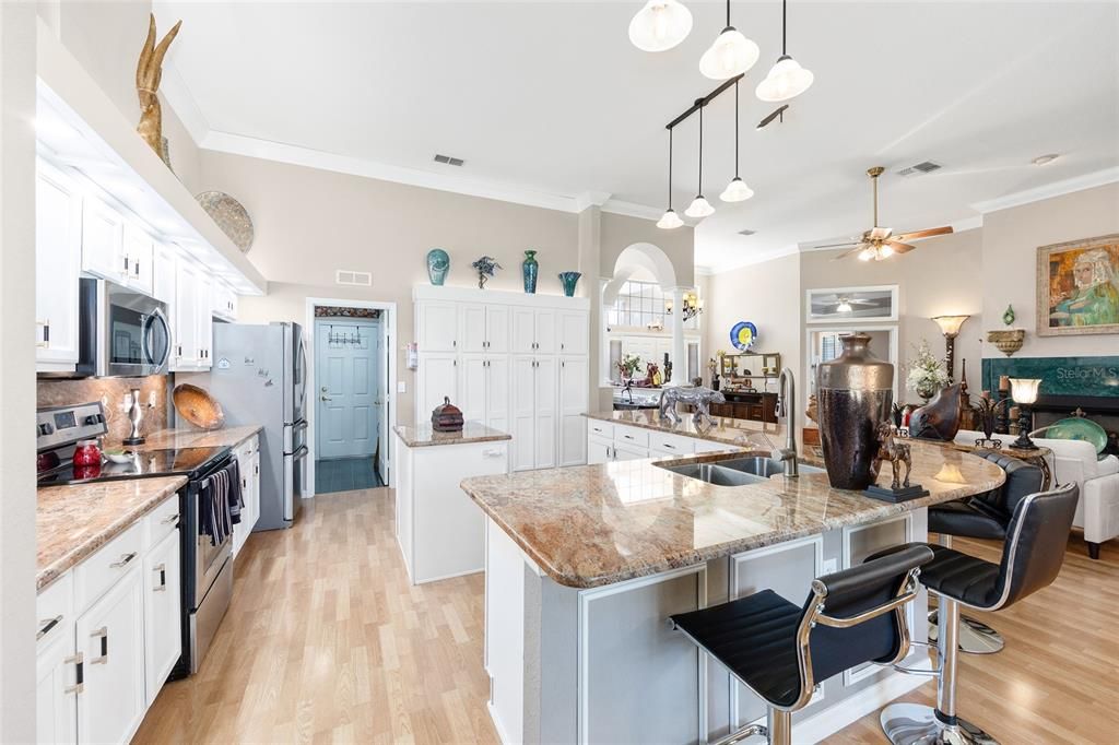 For Sale: $364,885 (3 beds, 2 baths, 2110 Square Feet)