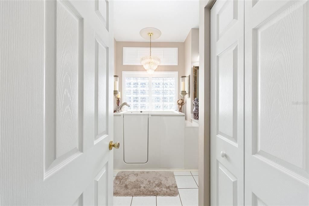 For Sale: $364,885 (3 beds, 2 baths, 2110 Square Feet)