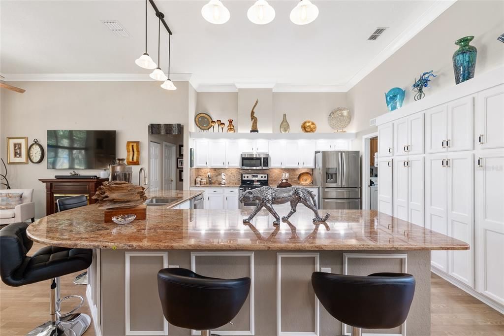 For Sale: $364,885 (3 beds, 2 baths, 2110 Square Feet)