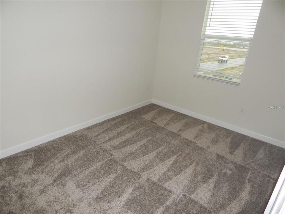 На продажу: $332,900 (3 спален, 2 ванн, 1828 Квадратных фут)