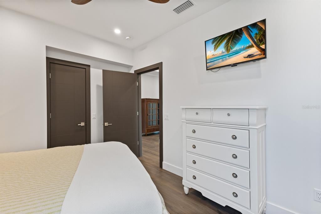 En Venta: $4,950,000 (5 camas, 4 baños, 3928 Pies cuadrados)