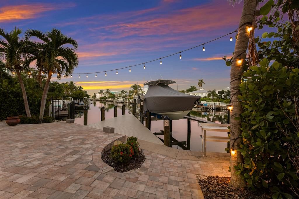 En Venta: $4,950,000 (5 camas, 4 baños, 3928 Pies cuadrados)