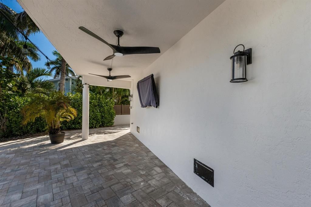 En Venta: $4,950,000 (5 camas, 4 baños, 3928 Pies cuadrados)