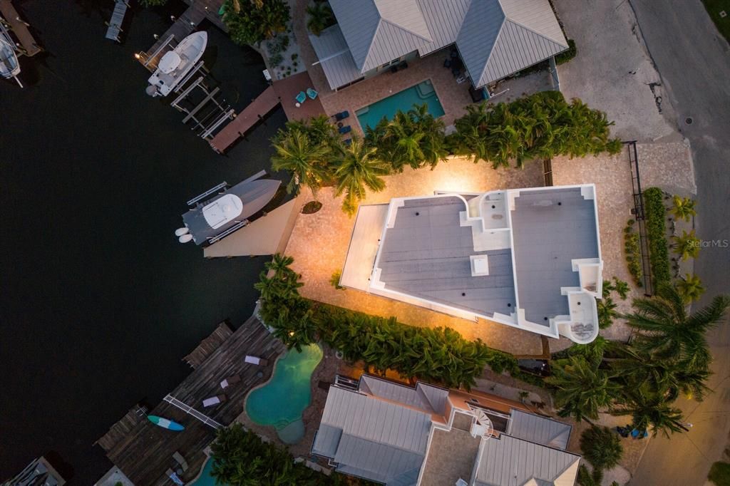 En Venta: $4,950,000 (5 camas, 4 baños, 3928 Pies cuadrados)