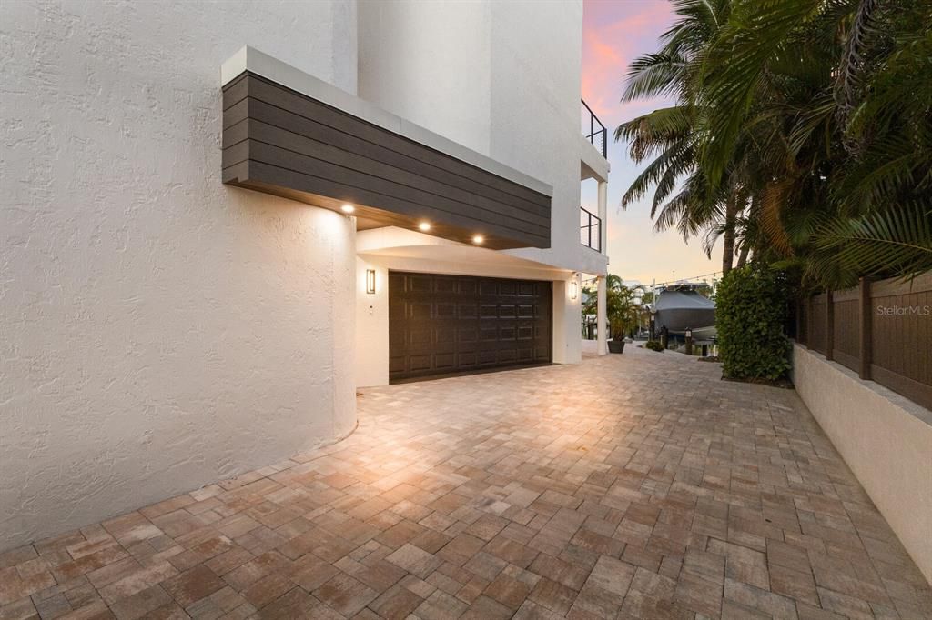 En Venta: $4,950,000 (5 camas, 4 baños, 3928 Pies cuadrados)