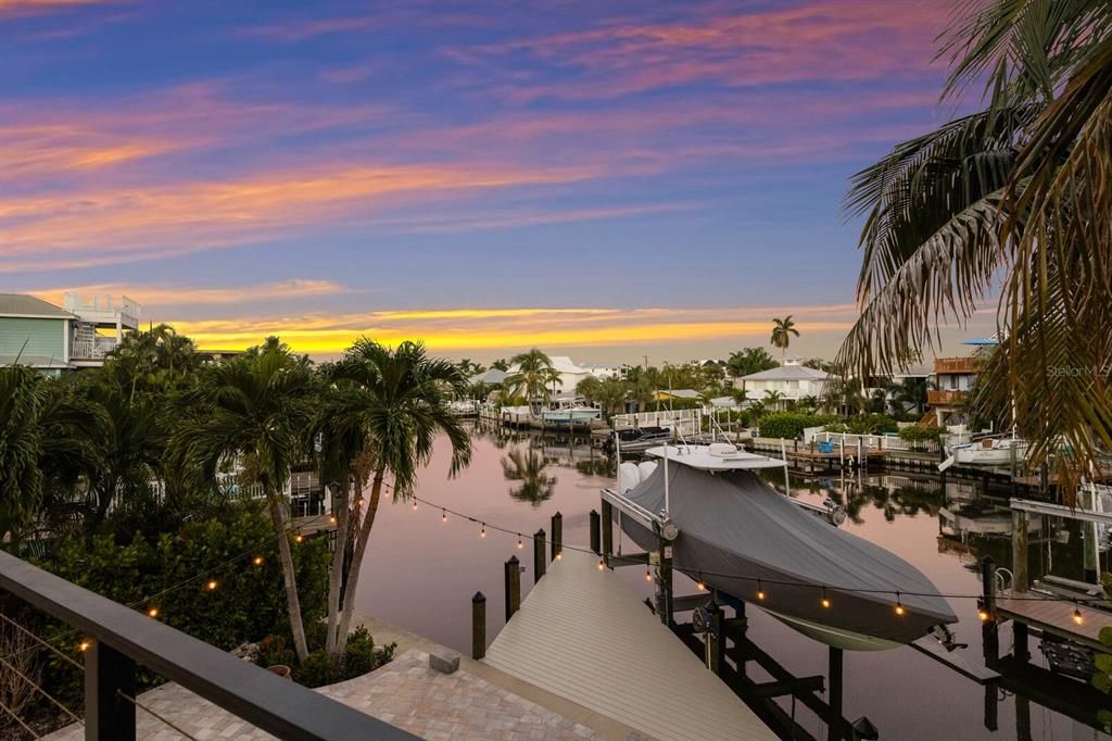 En Venta: $4,950,000 (5 camas, 4 baños, 3928 Pies cuadrados)