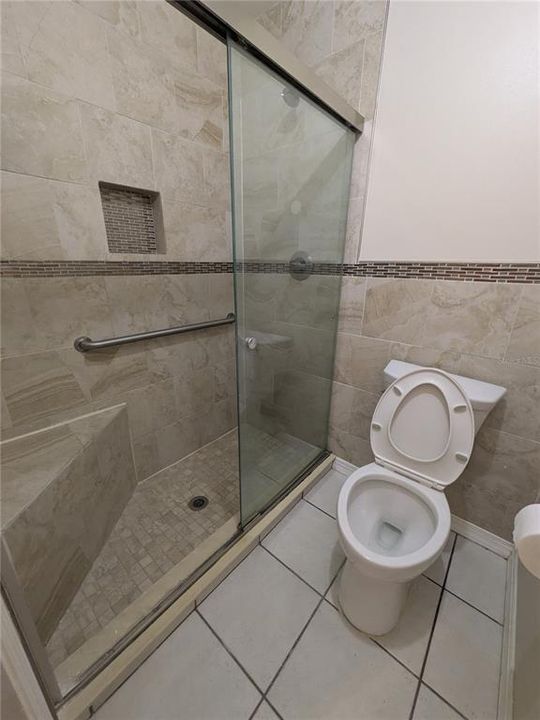 В аренду: $2,000 (3 спален, 2 ванн, 1238 Квадратных фут)