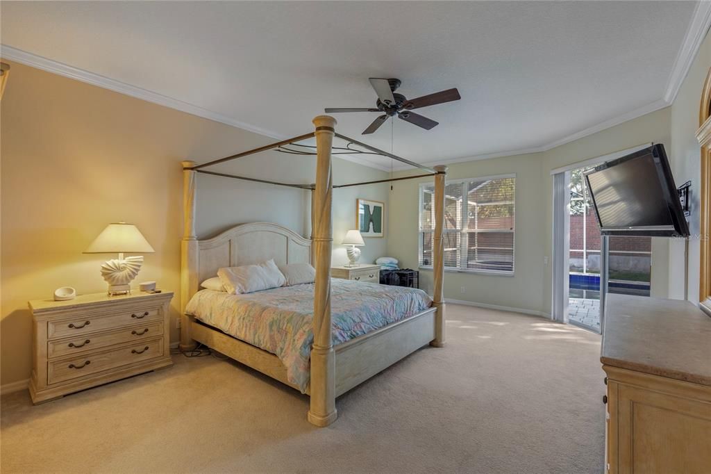 For Sale: $835,000 (4 beds, 2 baths, 2709 Square Feet)