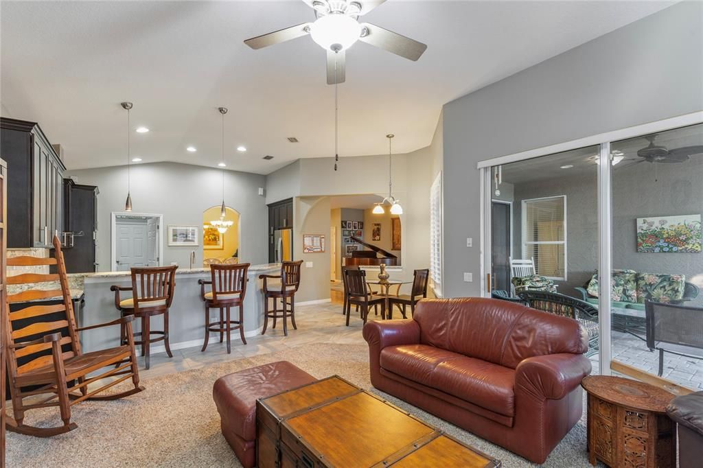 For Sale: $835,000 (4 beds, 2 baths, 2709 Square Feet)