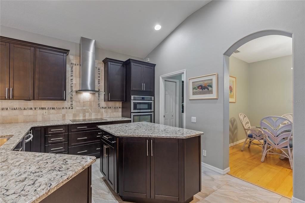 For Sale: $835,000 (4 beds, 2 baths, 2709 Square Feet)