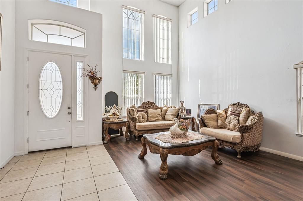 For Sale: $489,999 (4 beds, 2 baths, 2471 Square Feet)