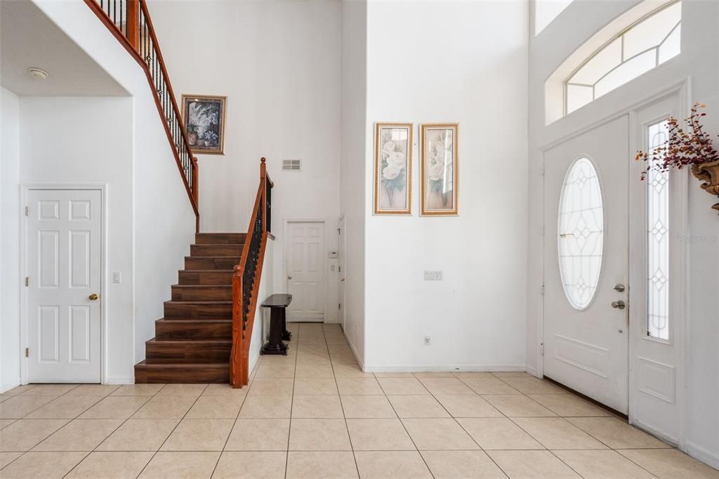 For Sale: $489,999 (4 beds, 2 baths, 2471 Square Feet)