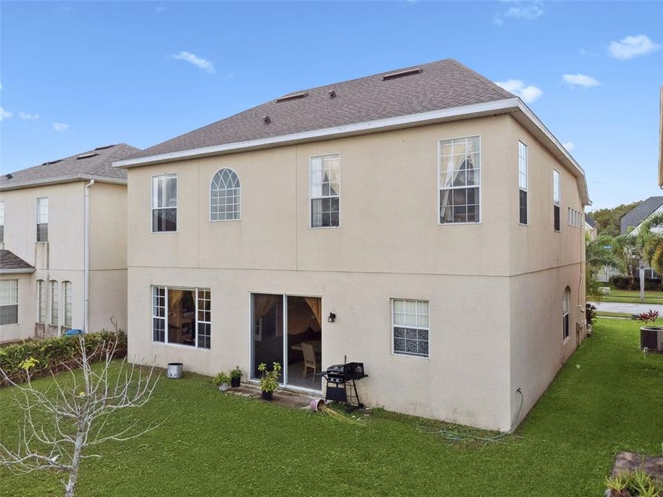 For Sale: $489,999 (4 beds, 2 baths, 2471 Square Feet)