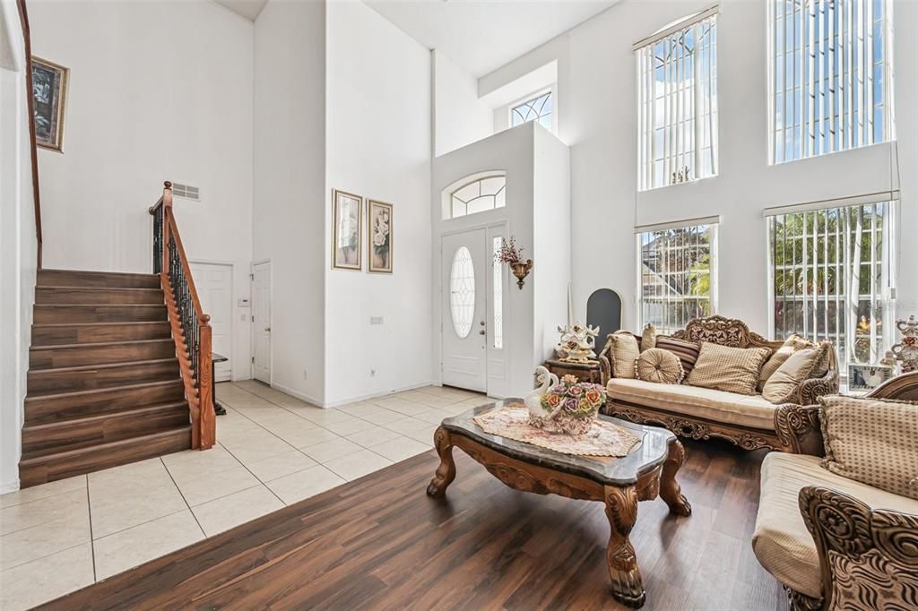 For Sale: $489,999 (4 beds, 2 baths, 2471 Square Feet)