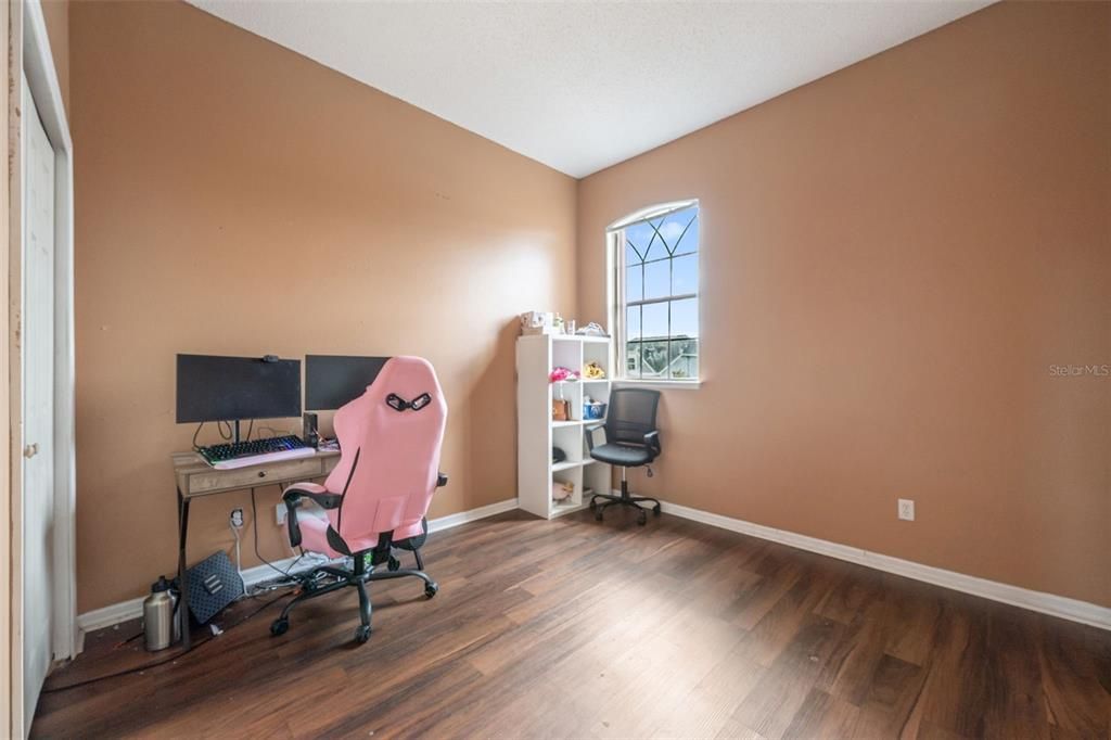 For Sale: $489,999 (4 beds, 2 baths, 2471 Square Feet)