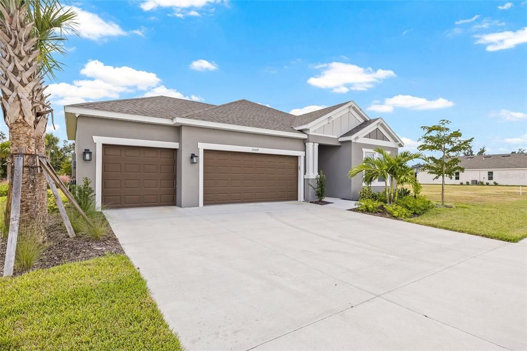 For Sale: $714,900 (4 beds, 3 baths, 2394 Square Feet)