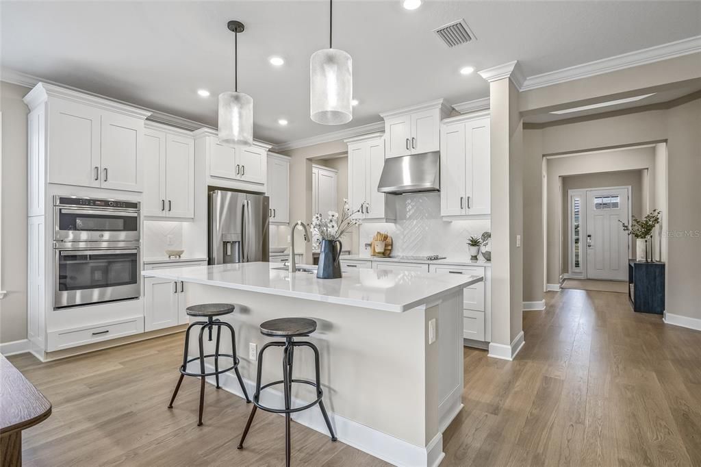 For Sale: $714,900 (4 beds, 3 baths, 2394 Square Feet)