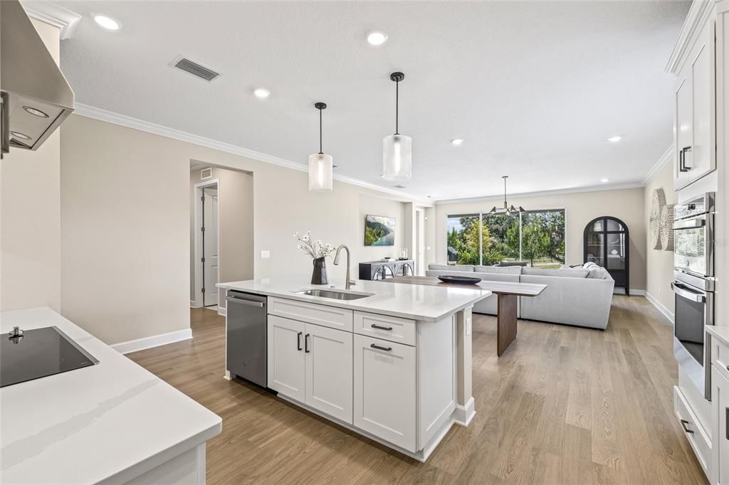 For Sale: $714,900 (4 beds, 3 baths, 2394 Square Feet)