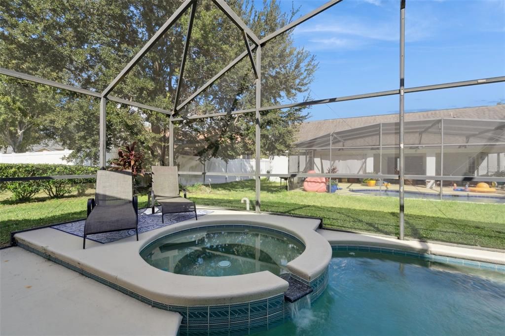 For Sale: $549,999 (5 beds, 4 baths, 2187 Square Feet)