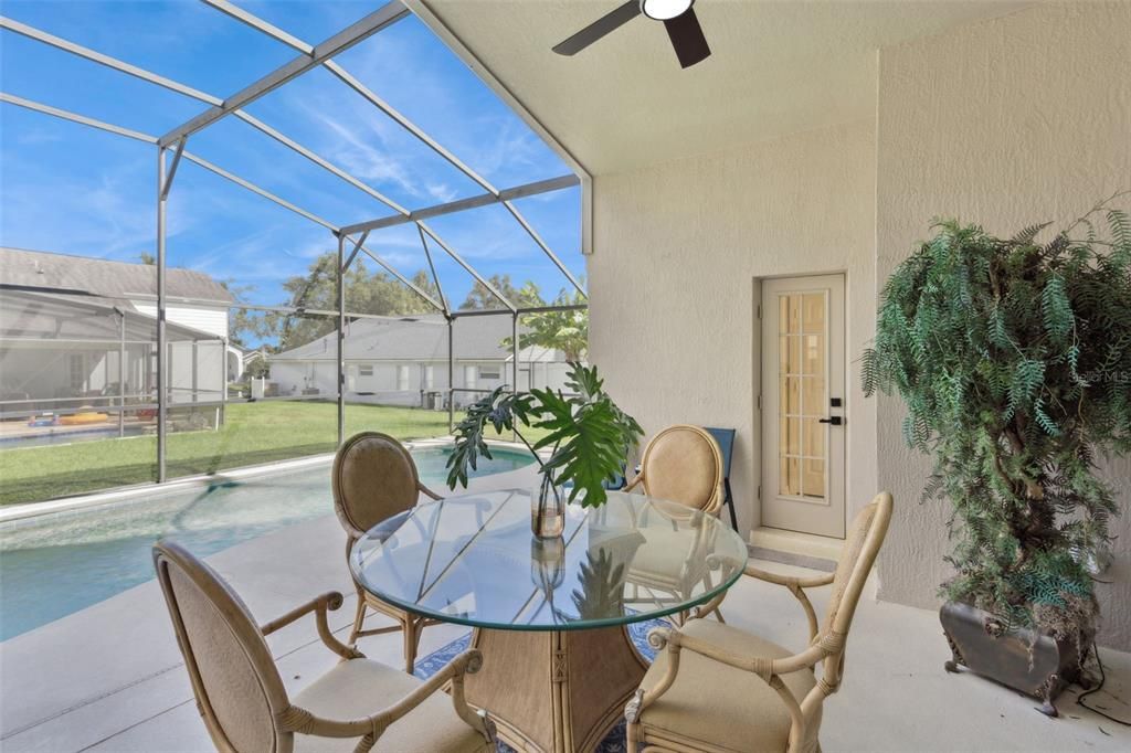 For Sale: $549,999 (5 beds, 4 baths, 2187 Square Feet)