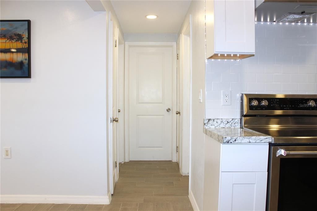 Active With Contract: $239,900 (3 beds, 2 baths, 1412 Square Feet)