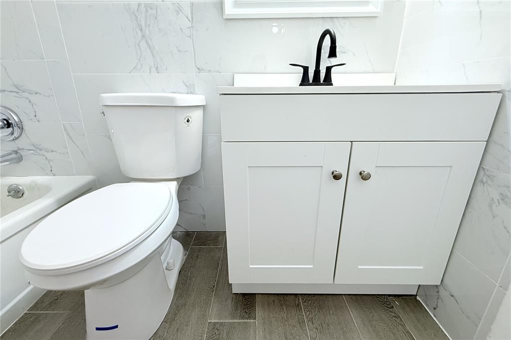 Active With Contract: $239,900 (3 beds, 2 baths, 1412 Square Feet)