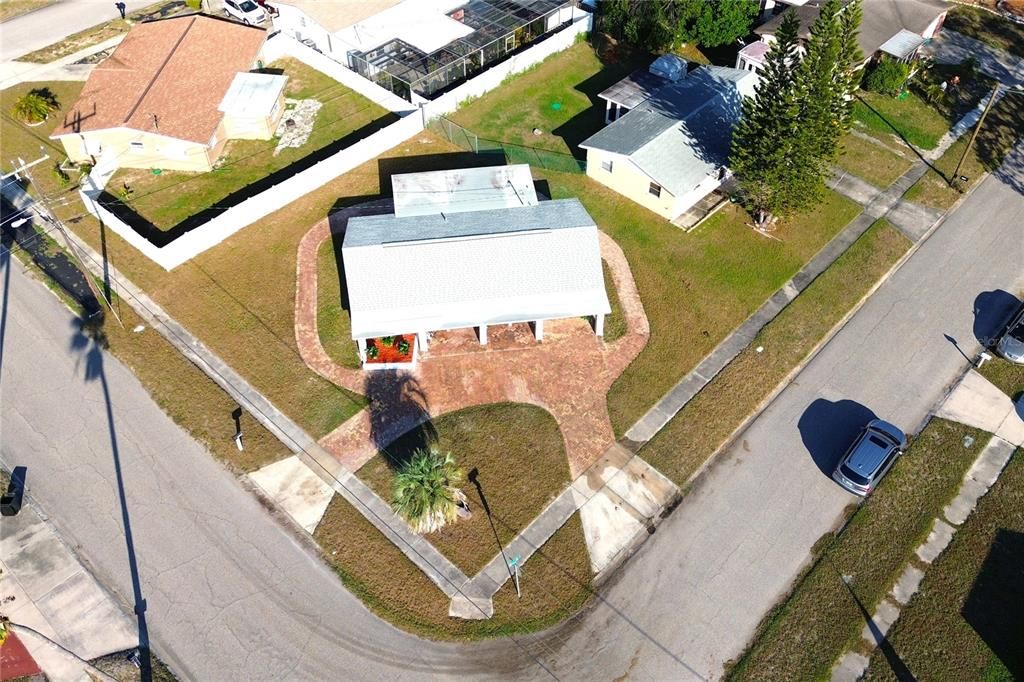 Active With Contract: $239,900 (3 beds, 2 baths, 1412 Square Feet)