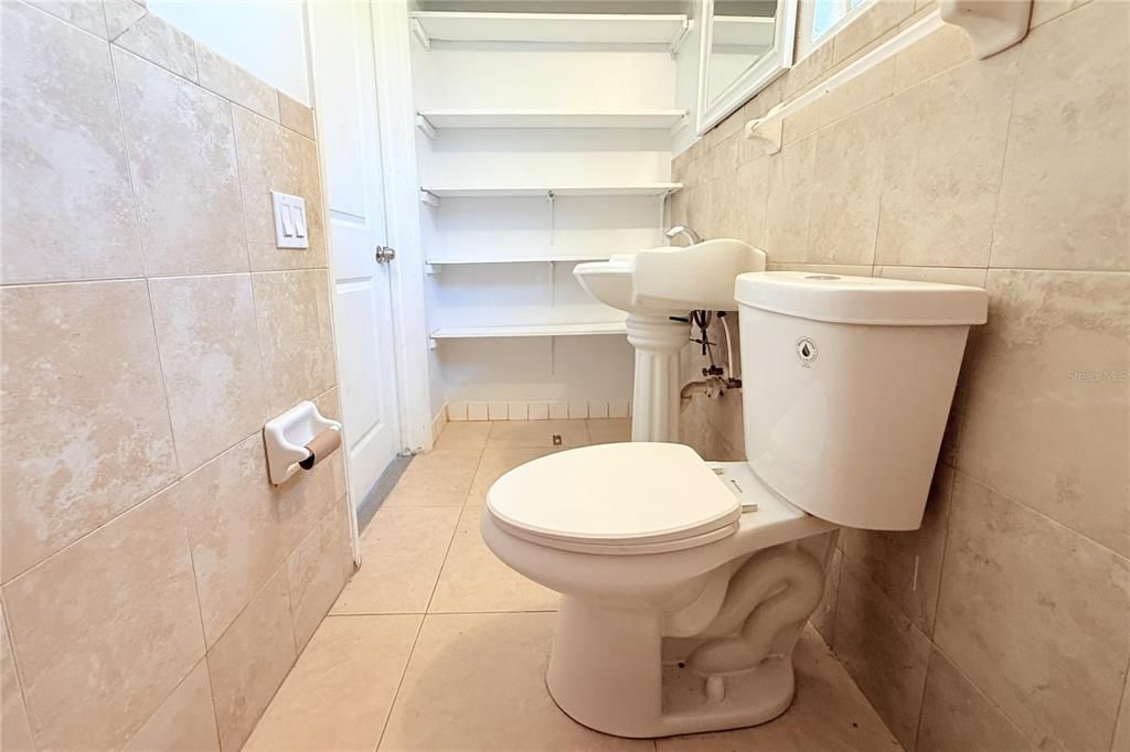 Active With Contract: $239,900 (3 beds, 2 baths, 1412 Square Feet)