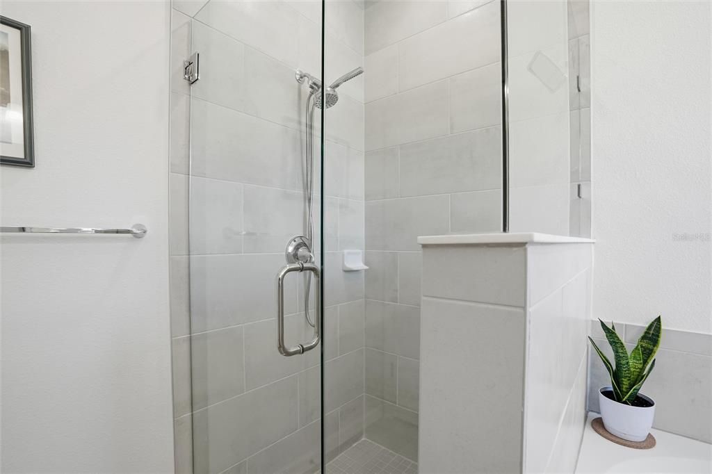 待售: $374,900 (4 贝兹, 3 浴室, 2006 平方英尺)