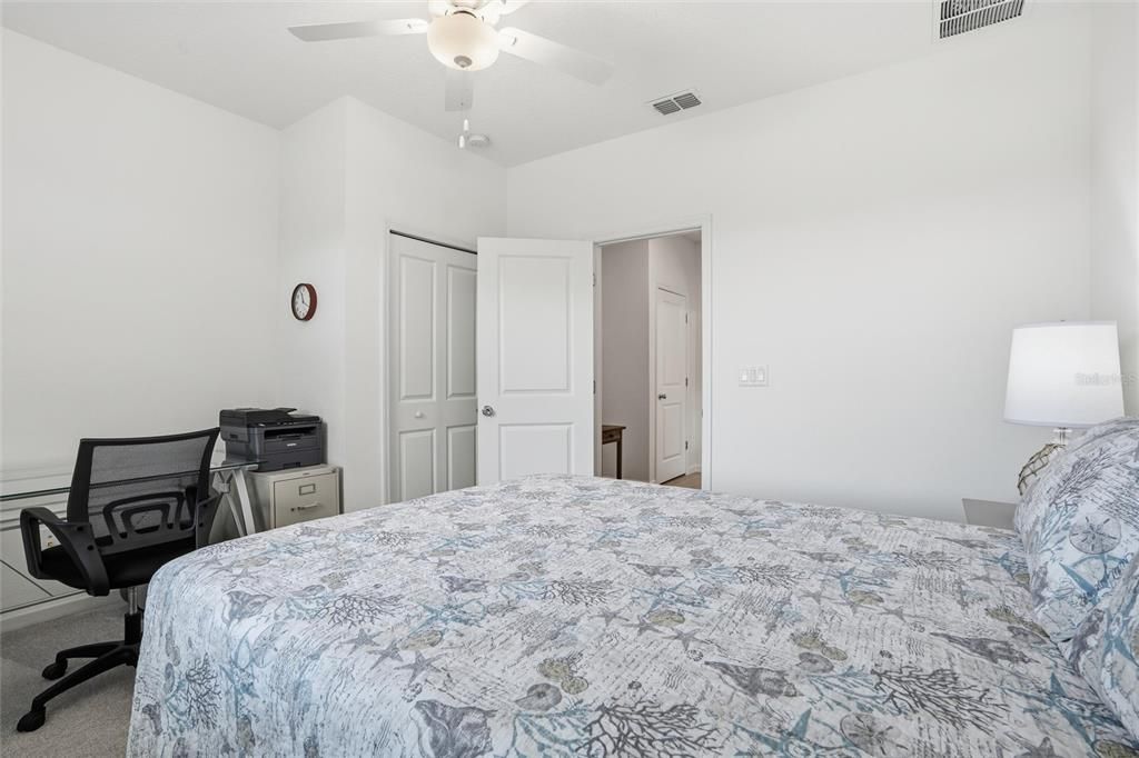 待售: $374,900 (4 贝兹, 3 浴室, 2006 平方英尺)