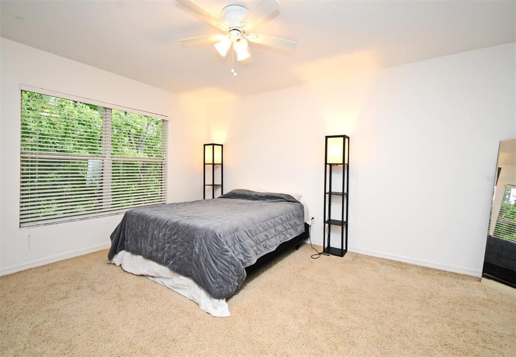 出租: $2,100 (3 贝兹, 2 浴室, 1827 平方英尺)