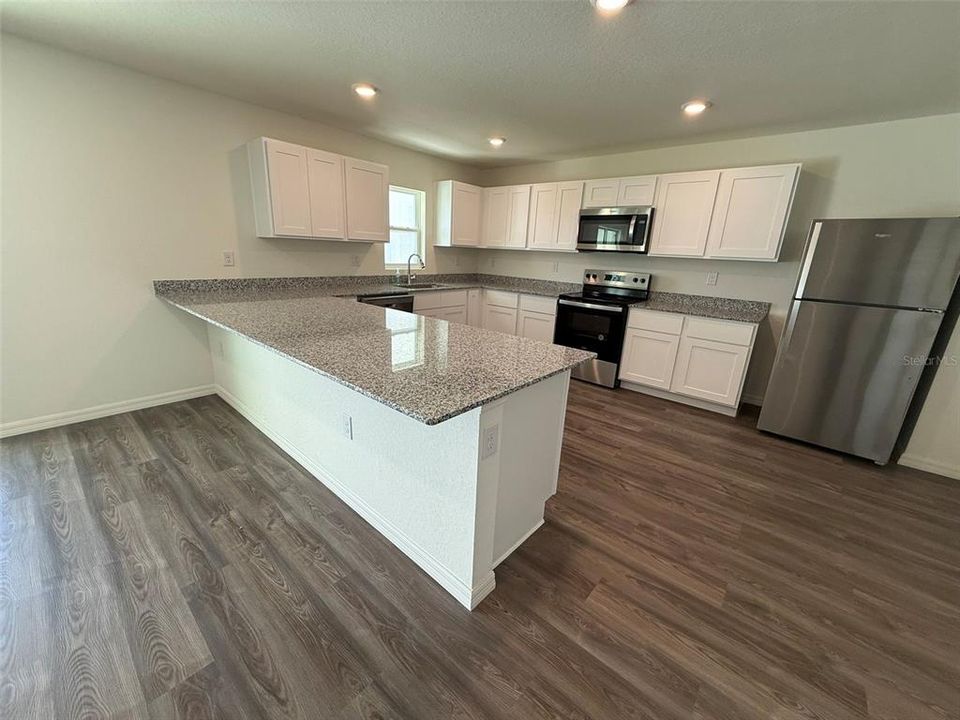 For Rent: $1,995 (3 beds, 2 baths, 2066 Square Feet)