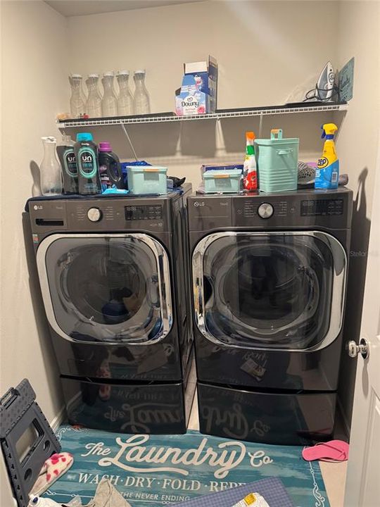 待售: $449,000 (4 贝兹, 3 浴室, 2776 平方英尺)