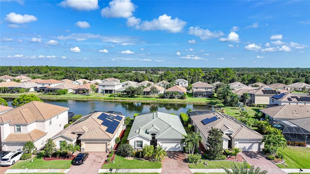 For Sale: $475,000 (4 beds, 3 baths, 2025 Square Feet)