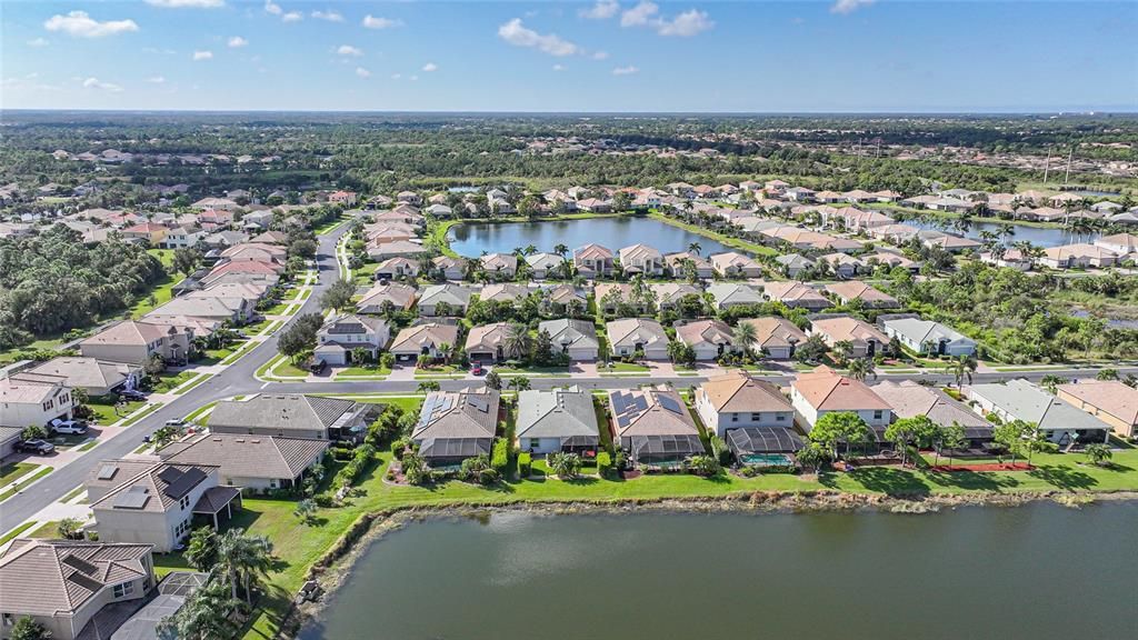 For Sale: $475,000 (4 beds, 3 baths, 2025 Square Feet)