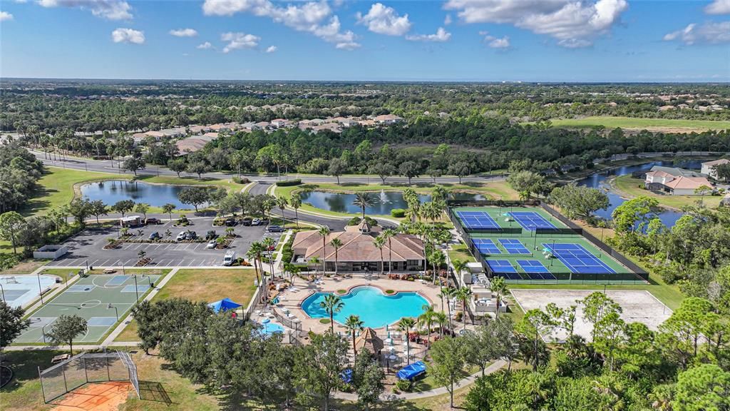 For Sale: $475,000 (4 beds, 3 baths, 2025 Square Feet)